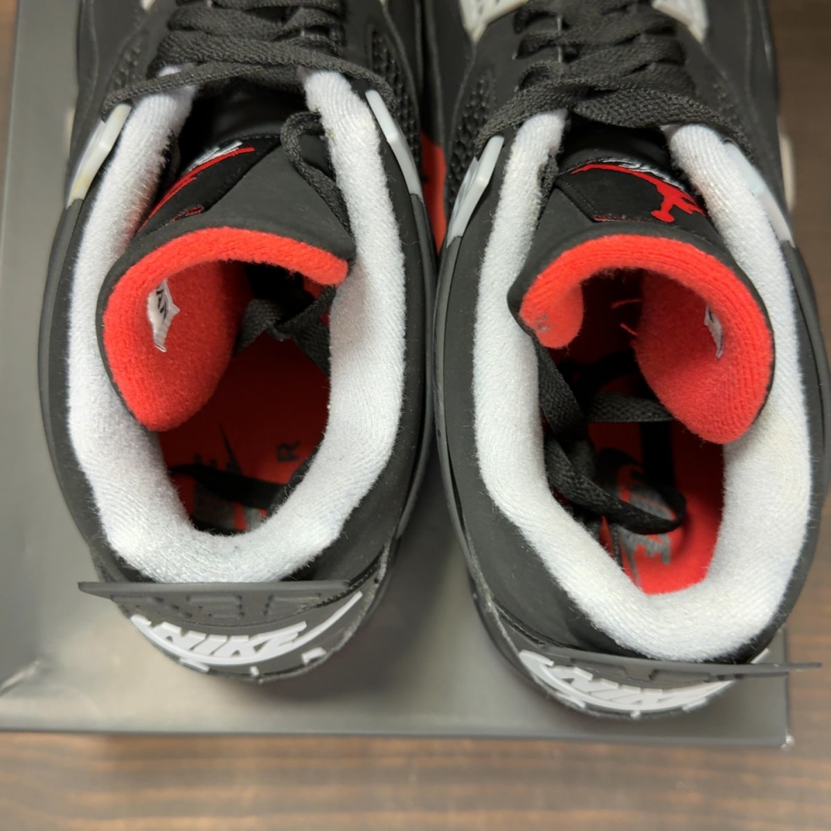 Jordan 4 Retro Bred (2019) - Image 6