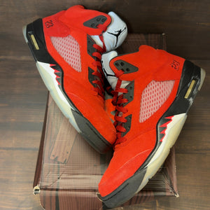 Jordan 5 Retro Raging Bull Red (2021) - Image 2