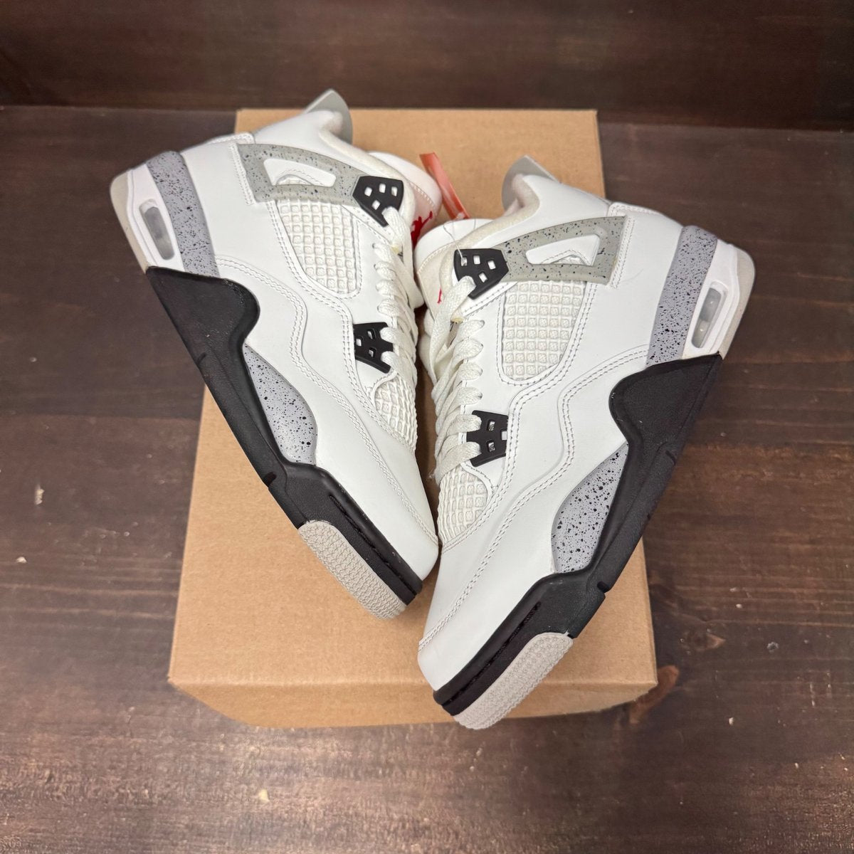 Jordan 4 Retro White Cement (2025) (GS) Size 7Y (Pre-Owned) - back