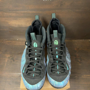 Nike Air Foamposite One Abalone Size 14 (Pre-Owned) - Image 3