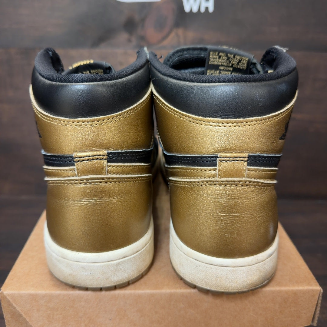 Jordan 1 Retro High Black Metallic Gold (2020) Size 9.5 (Pre-Owned) - Image 4