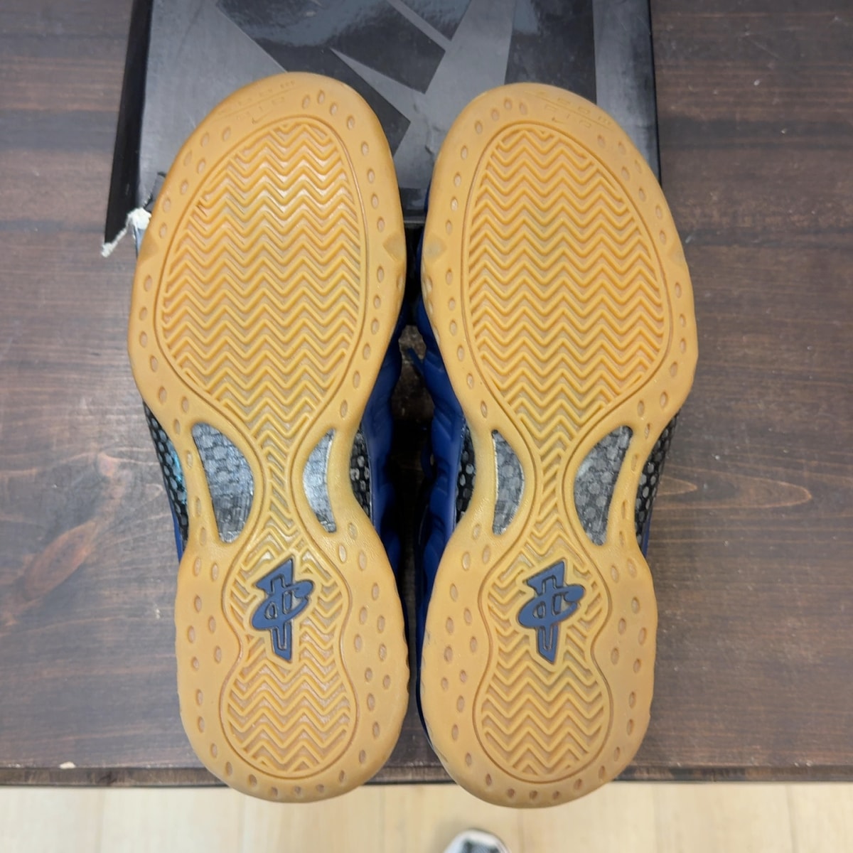 Nike Air Foamposite One Navy Gum - Image 9