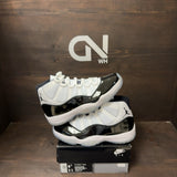 Jordan 11 Retro Concord (2018) Size 8.5 (Pre-Owned)