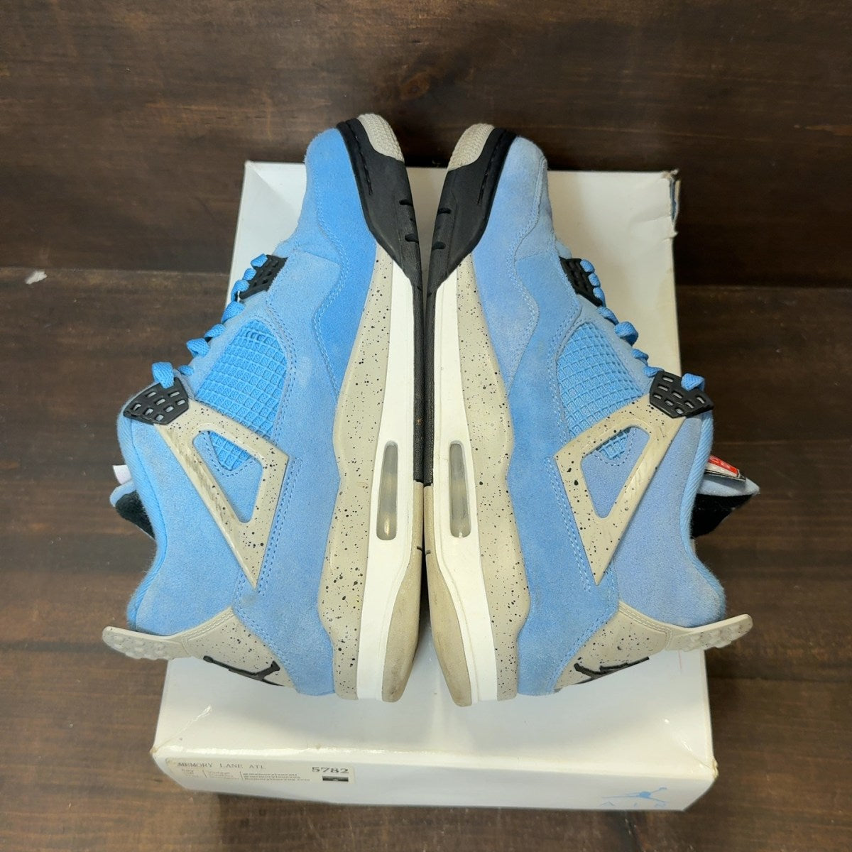 Jordan 4 Retro University Blue - Image 6
