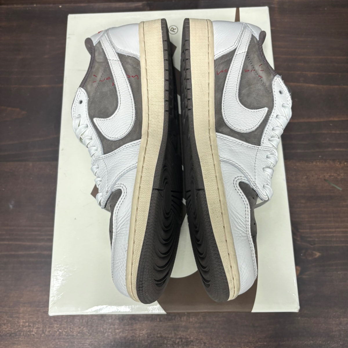 Jordan 1 Retro Low OG SP Travis Scott Reverse Mocha - Image 4