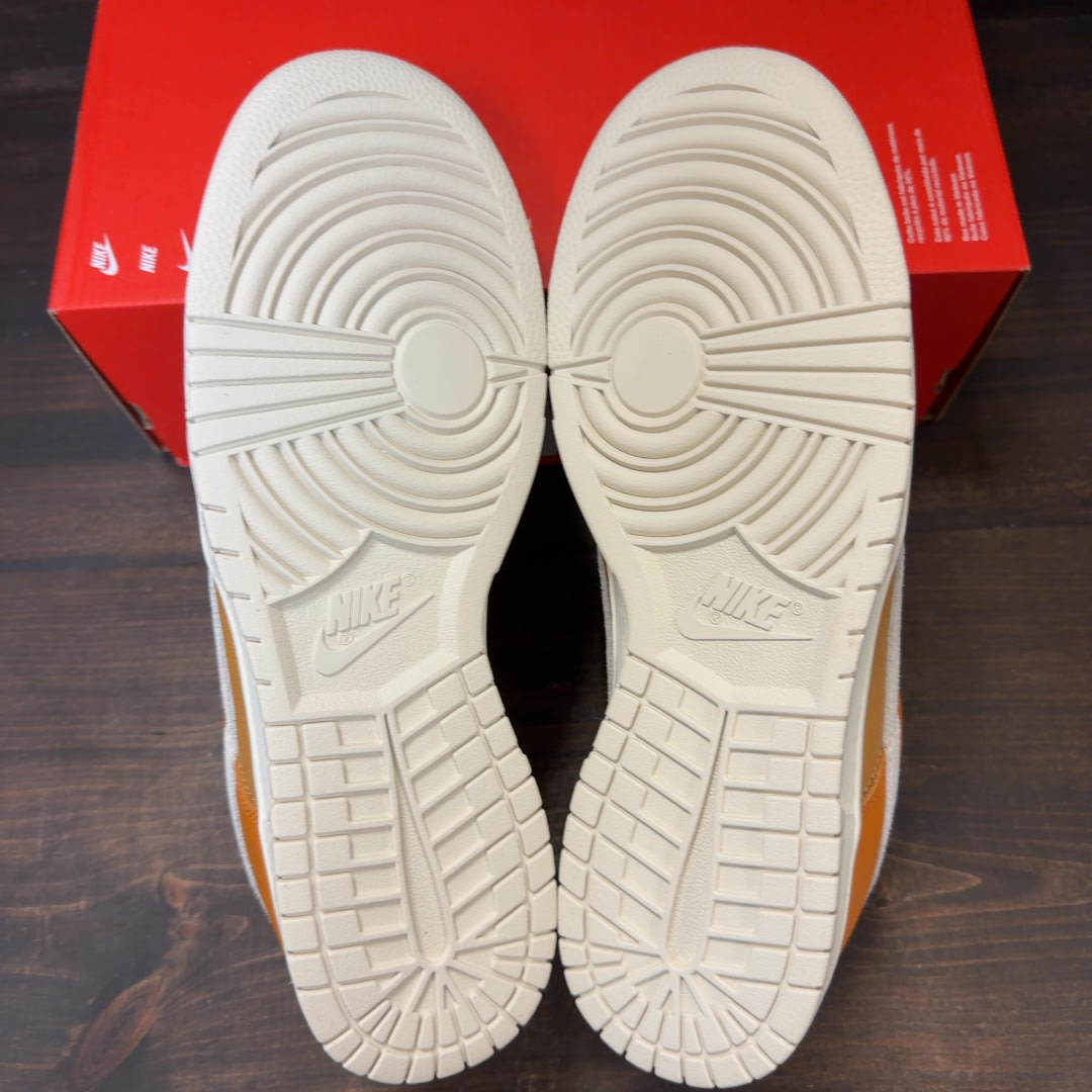 Nike Dunk Low Retro SE Monarch - Image 7