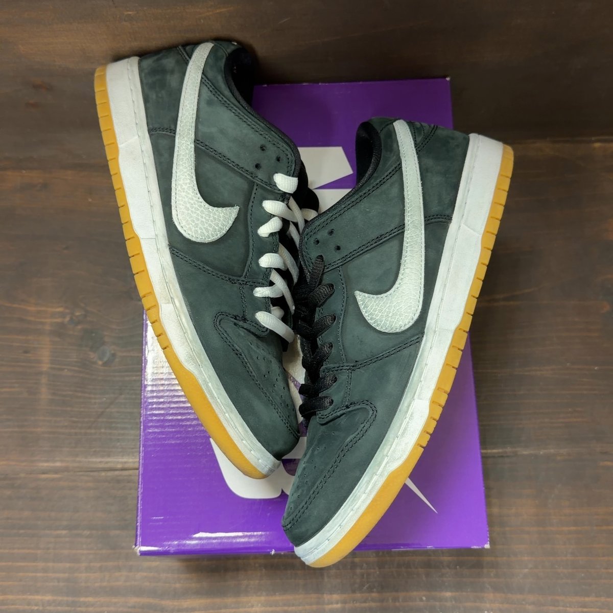 Nike SB Dunk Low Pro White Gum Size 10 (Pre-Owned) - back