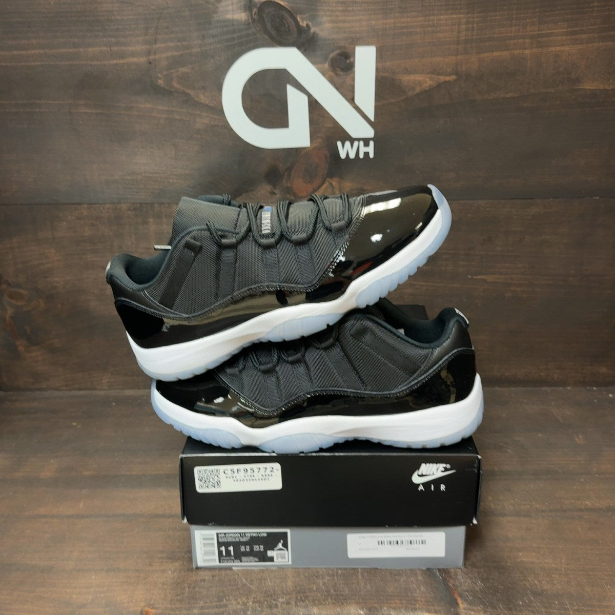 Jordan 11 Retro Low Space Jam - Image 1