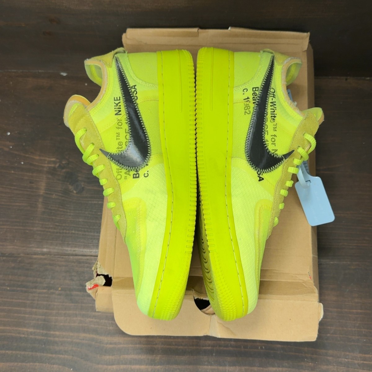 Nike Air Force 1 Low Off-White Volt - Image 4