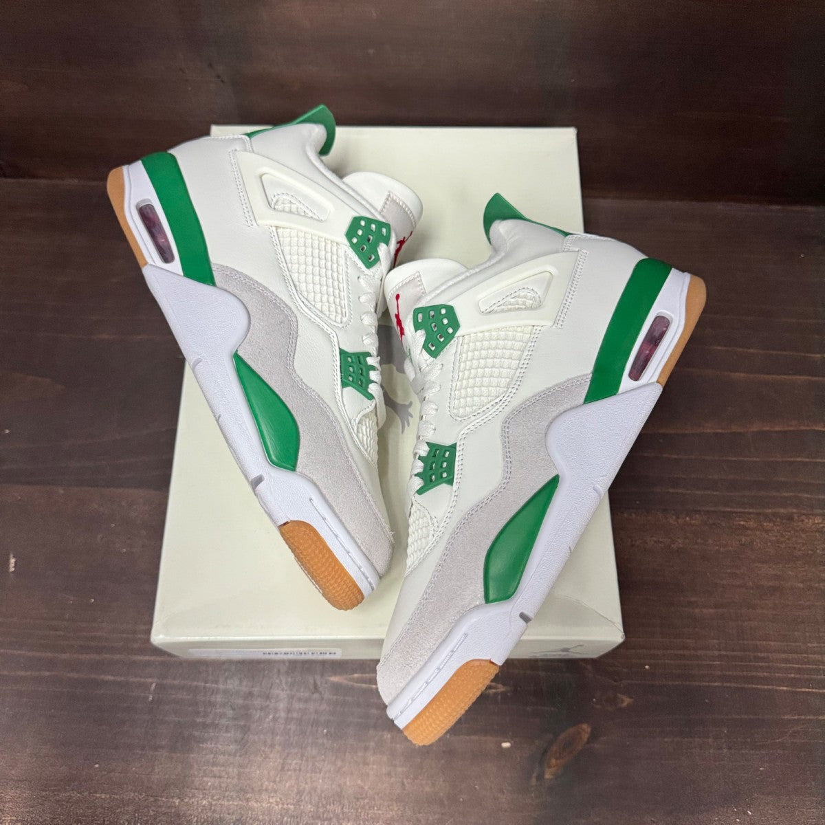 Jordan 4 Retro SB Pine Green - Image 2