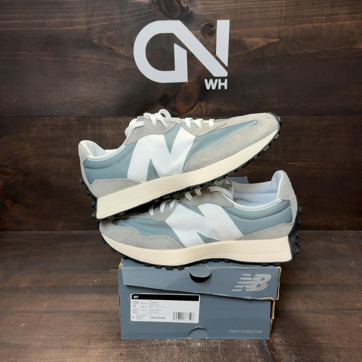 New Balance 327 Grey - Image 1