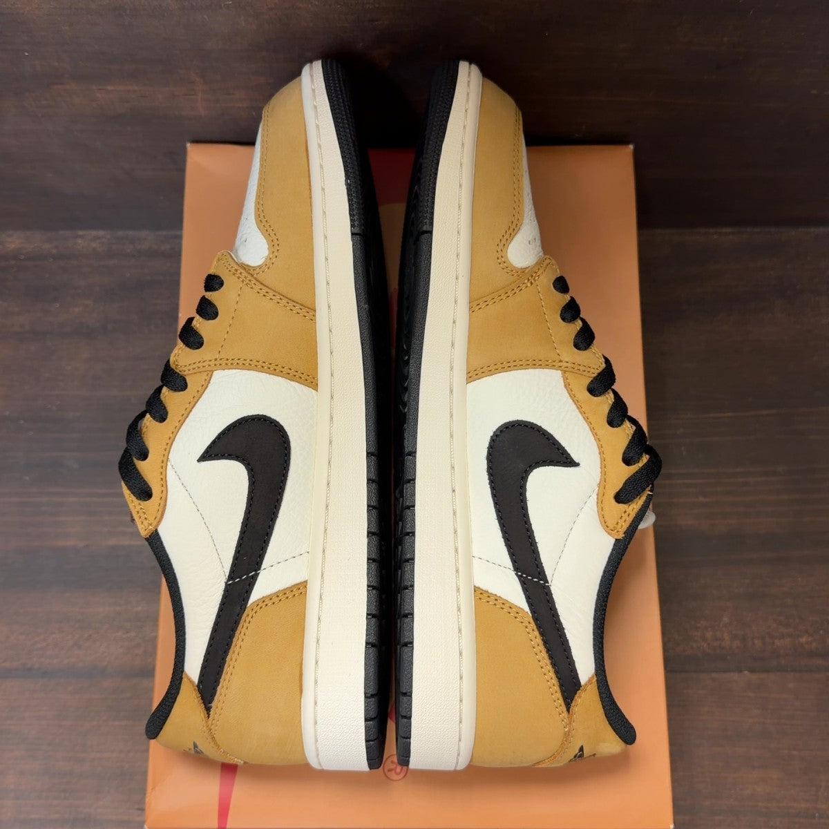 Jordan 1 Low OG Rookie of the Year - Image 6