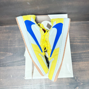 Jordan 1 Retro Low OG SP Travis Scott Canary (Women's) Size 13.5W (Pre-Owned) - Image 4
