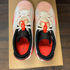 Jordan 6 Retro Low Atmosphere (GS) Size 5Y (Pre-Owned) - Image 5