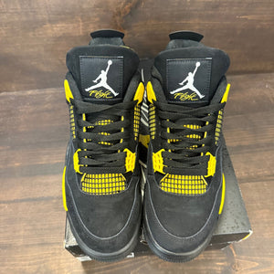 Jordan 4 Retro Thunder (2023) - Image 2