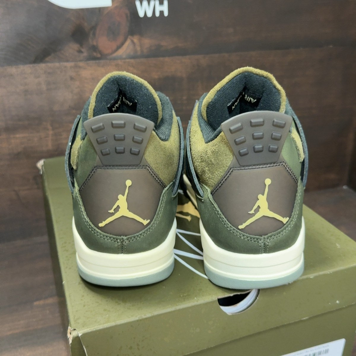 Jordan 4 Retro SE Craft Medium Olive - Image 4