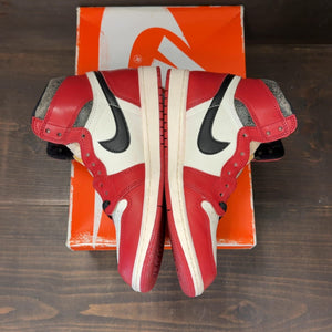Jordan 1 Retro High OG Chicago Lost and Found Size 8.5 (Pre-Owned) - aux