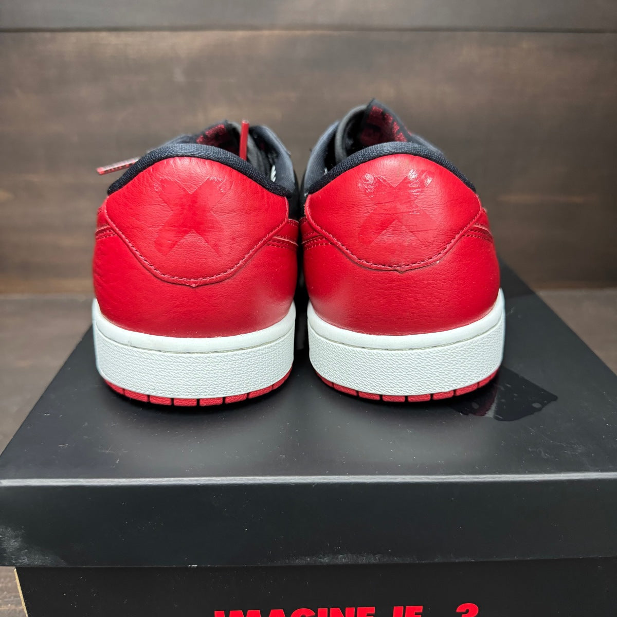 Jordan 1 Retro Low OG Banned - Image 5