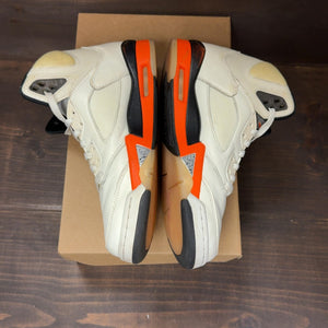 Jordan 5 Retro Shattered Backboard Size 8.5 (Pre-Owned) - Image 4