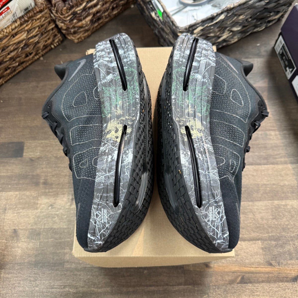 Nike Vomero Premium Realtree Camo Black Size 10 (Pre-Owned) - Image 2
