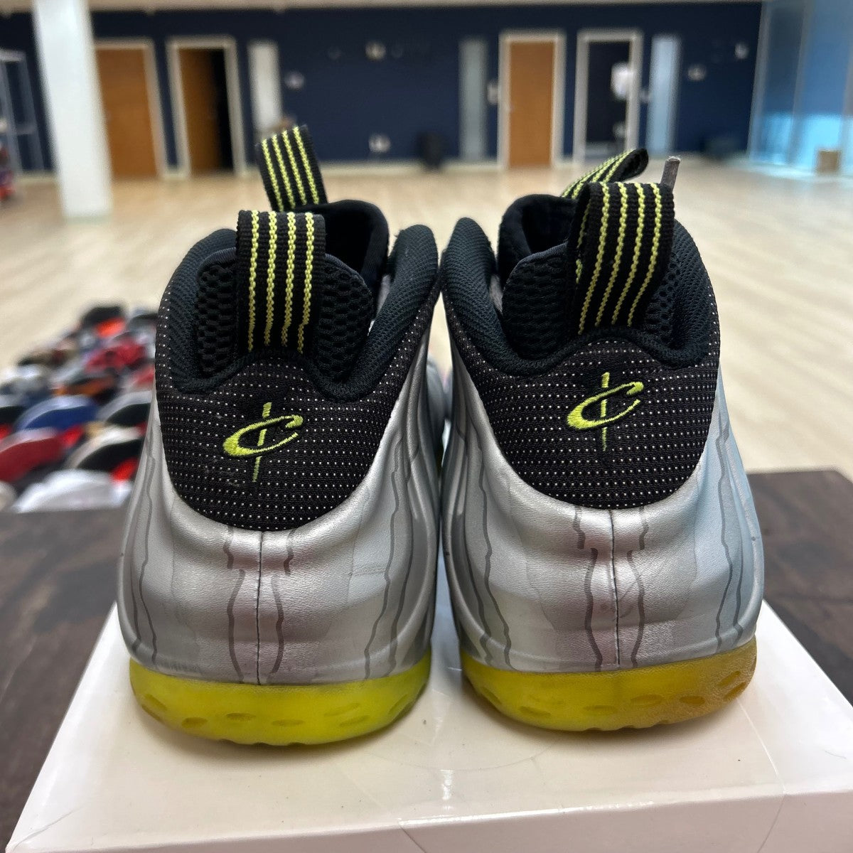 Nike Air Foamposite One Silver Volt Camo - Image 4