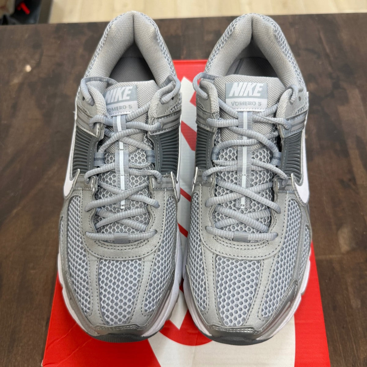 Nike Zoom Vomero 5 Cool Grey - Image 2