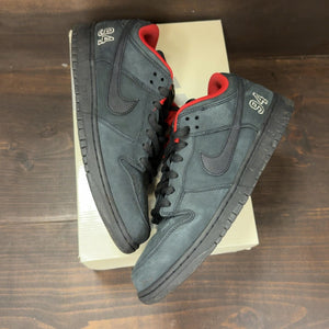 Nike SB Dunk Low Supreme 94 Black - Image 2