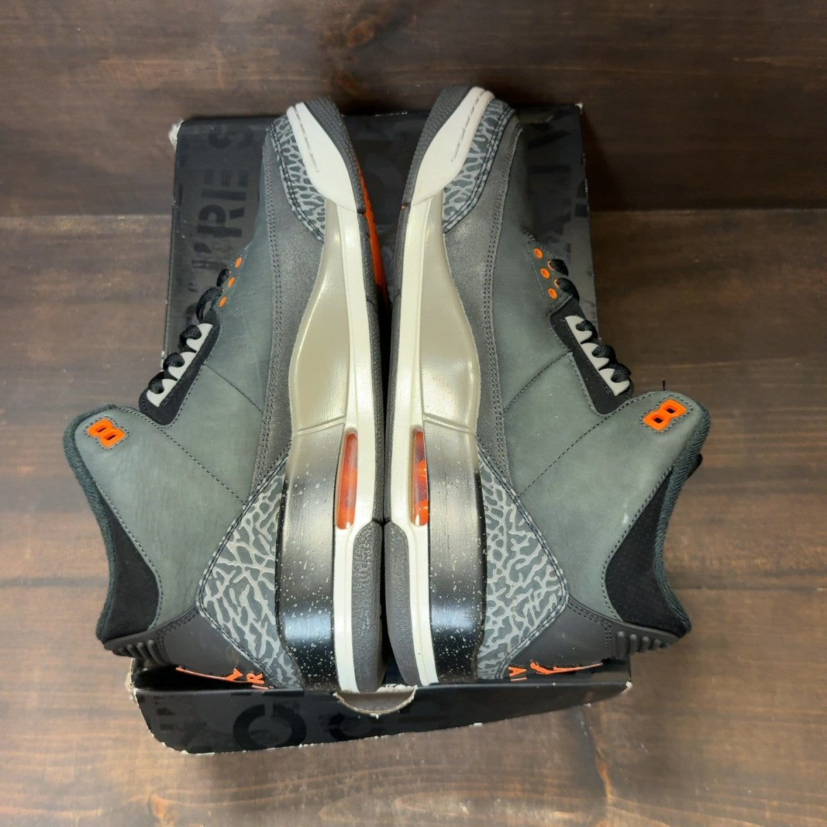 Jordan 3 Retro Fear Pack (2023) - Image 6