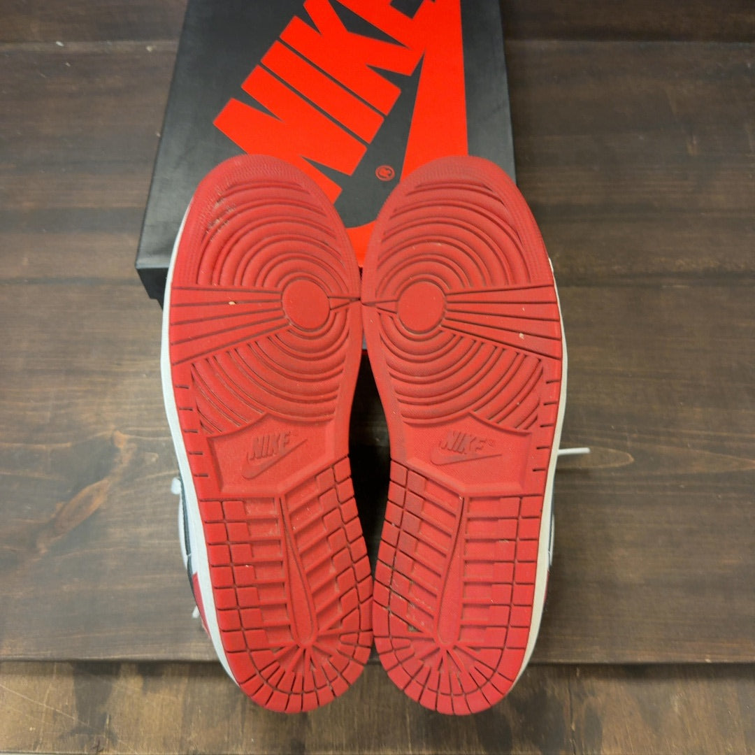 Jordan 1 Retro Low OG Black Toe (2023) - Image 7