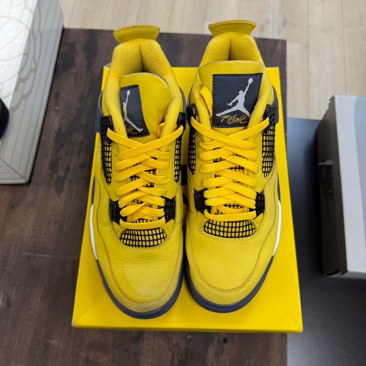 Jordan 4 Retro Lightning (2021) - Image 2