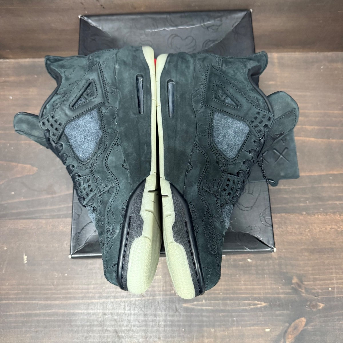 Jordan 4 Retro Kaws Black - Image 3