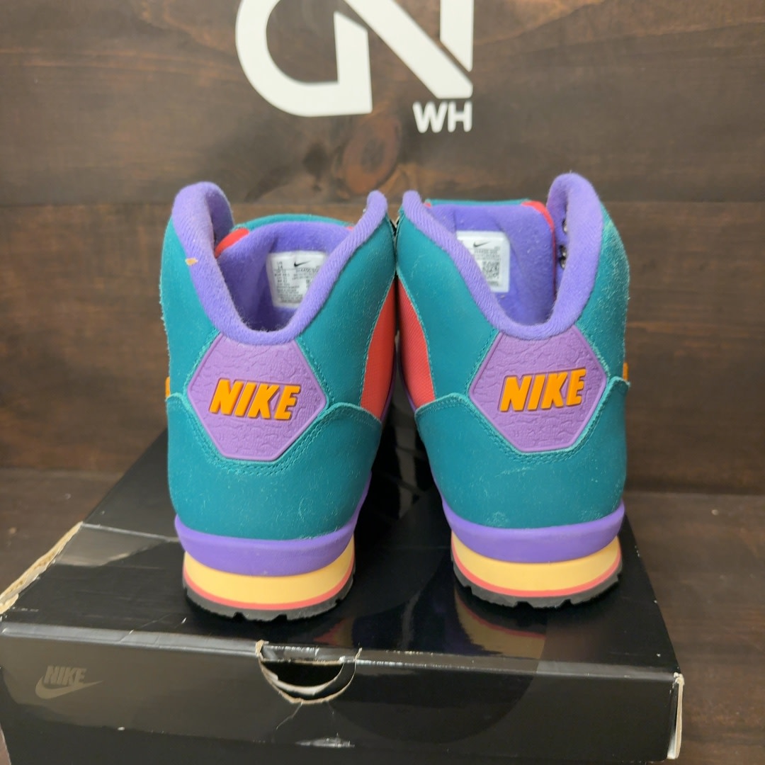 Nike Baltoro Bright Spruce Kumquat - Image 5