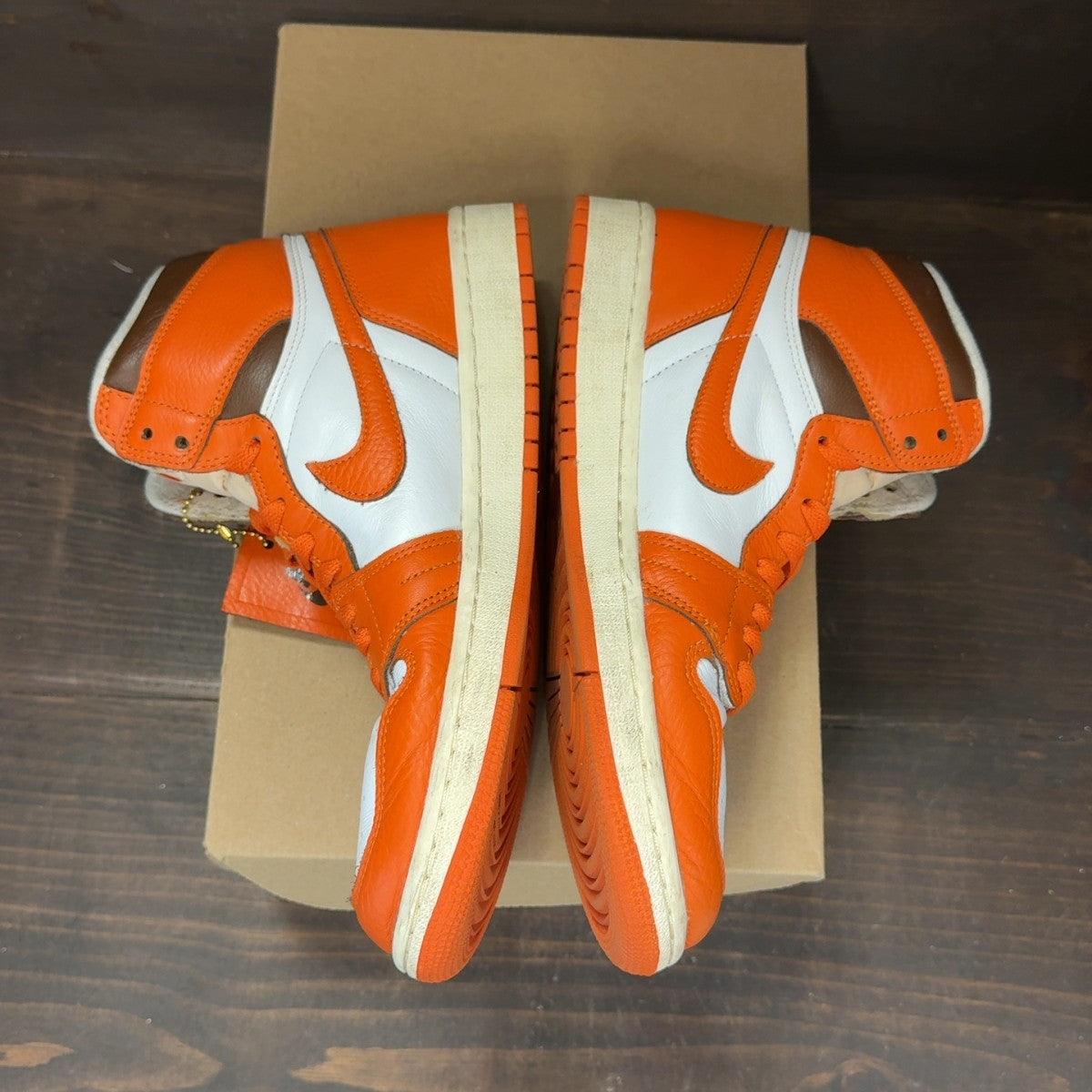 Jordan 1 Retro High OG Starfish (Women's) Size 10W (Pre-Owned) - Image 4