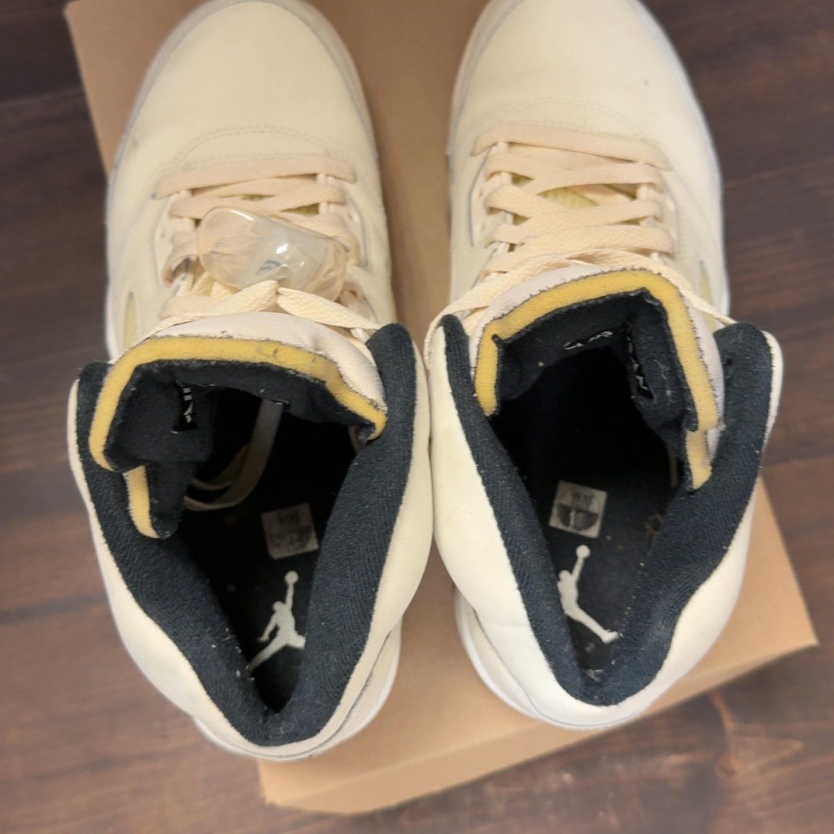 Jordan 5 Retro SE Sail Size 10 (Pre-Owned) - Image 5
