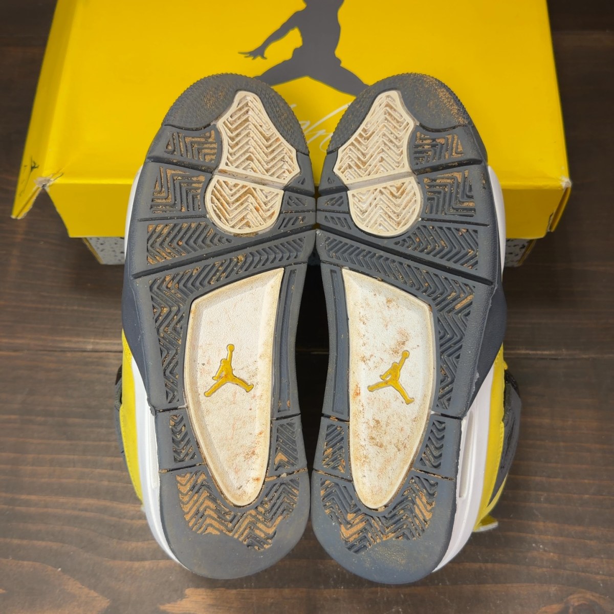 Jordan 4 Retro Lightning (2021) (GS) Size 5Y (Pre-Owned) - aux