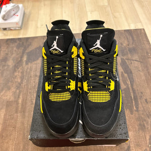 Jordan 4 Retro Thunder (2023) - Image 2