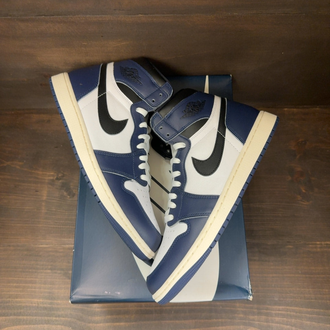 Jordan 1 Retro High OG Midnight Navy Size 11.5 (Pre-Owned)