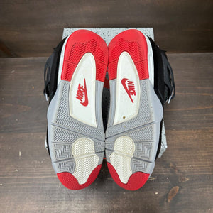 Jordan 4 Retro Bred Reimagined Size 10 (Pre-Owned) - box