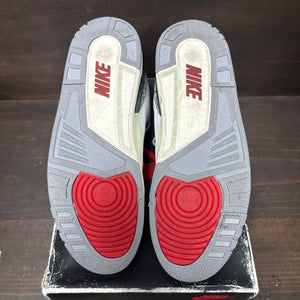 Jordan 3 Retro White Cement Reimagined Size 12 (Pre-Owned) - box