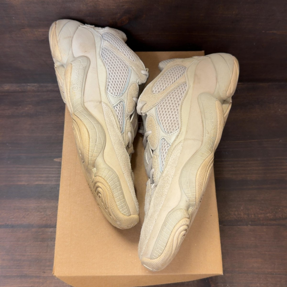 adidas Yeezy 500 Blush Size 11 (Pre-Owned) - Image 2
