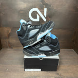 Jordan 5 Retro Black University Blue (2026) - Image 1