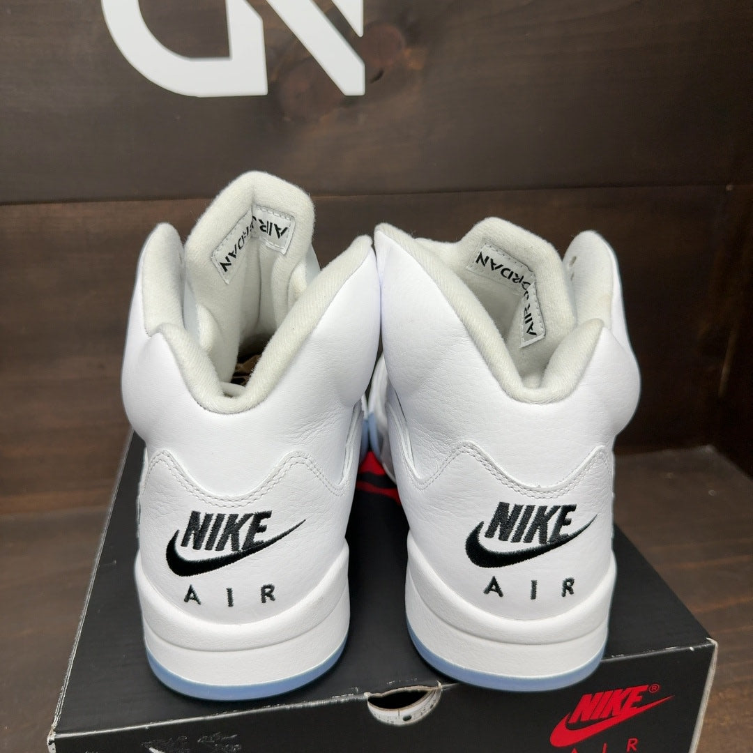 Jordan 5 Retro White Metallic (2026) Size 10.5 (Pre-Owned)