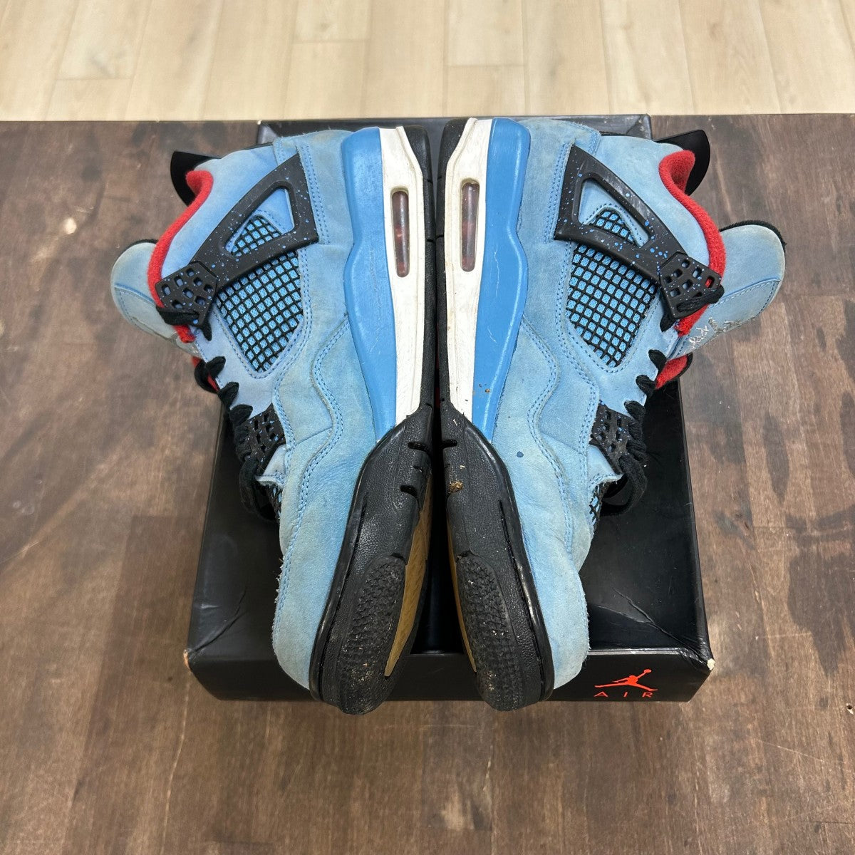 Jordan 4 Retro Travis Scott Cactus Jack - Image 3