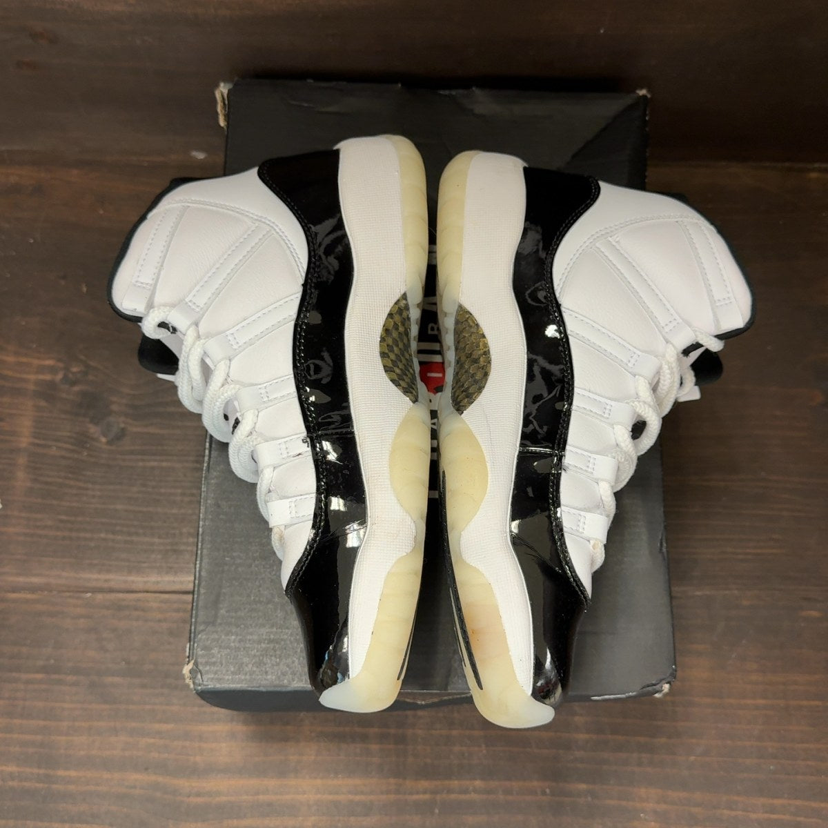 Jordan 11 Retro DMP Gratitude (2023) (GS) - Image 4