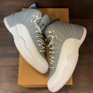Jordan 12 Retro Stealth Size 7 (Pre-Owned) - Image 2