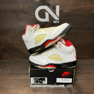 Jordan 5 Retro Fire Red Silver Tongue (2020) - Image 1