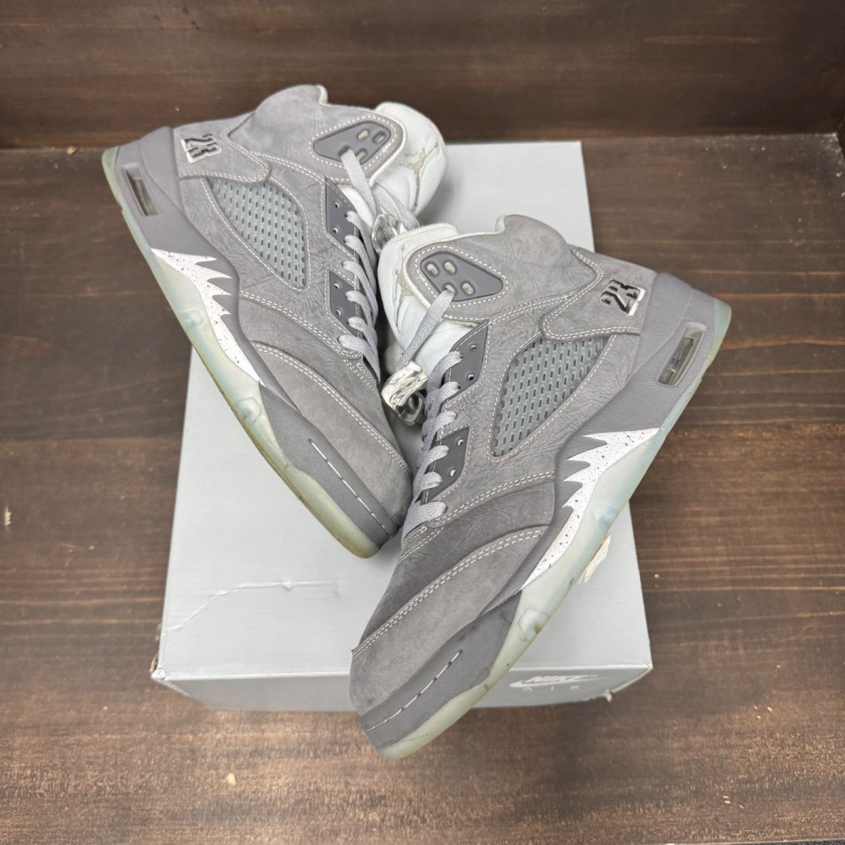 Jordan 5 Retro Wolf Grey (2026) - Image 2