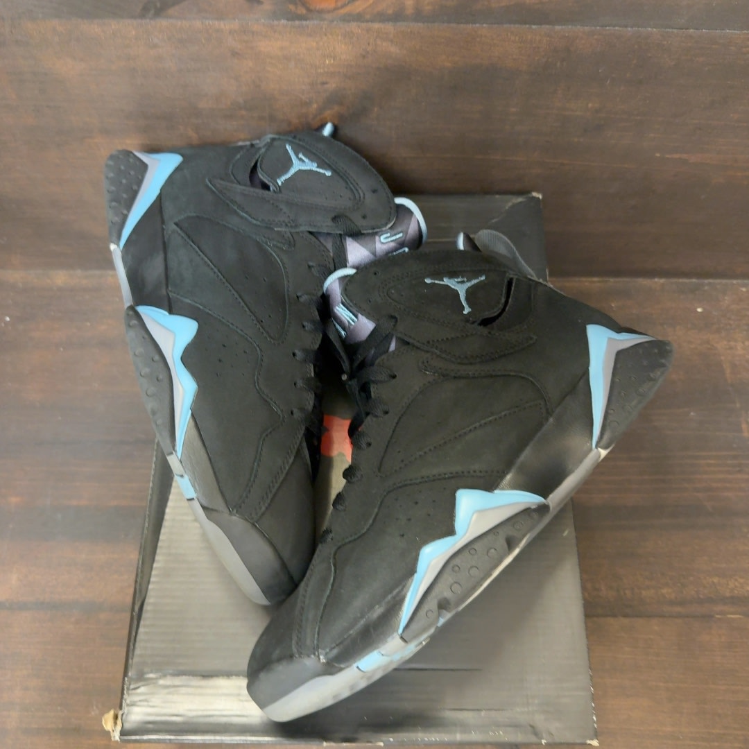 Jordan 7 Retro Chambray (2023) Size 9 (Pre-Owned)