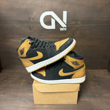 Jordan 1 Retro Melo PE Size 8.5 (Pre-Owned) - Image 1
