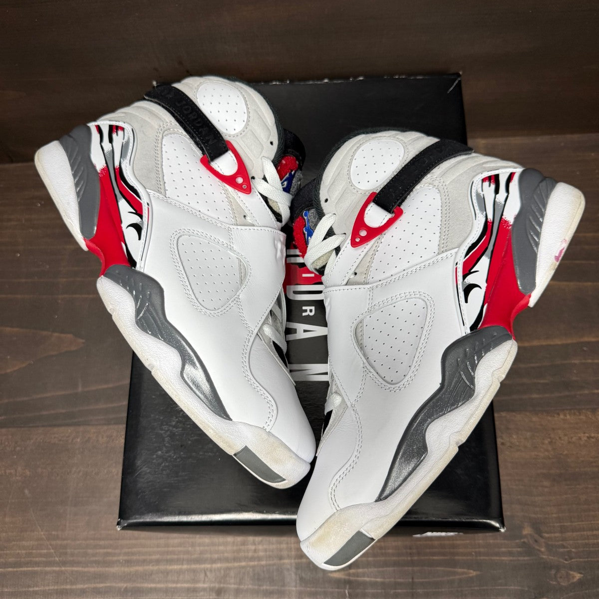 Jordan 8 Retro White True Red (2025) - Image 2